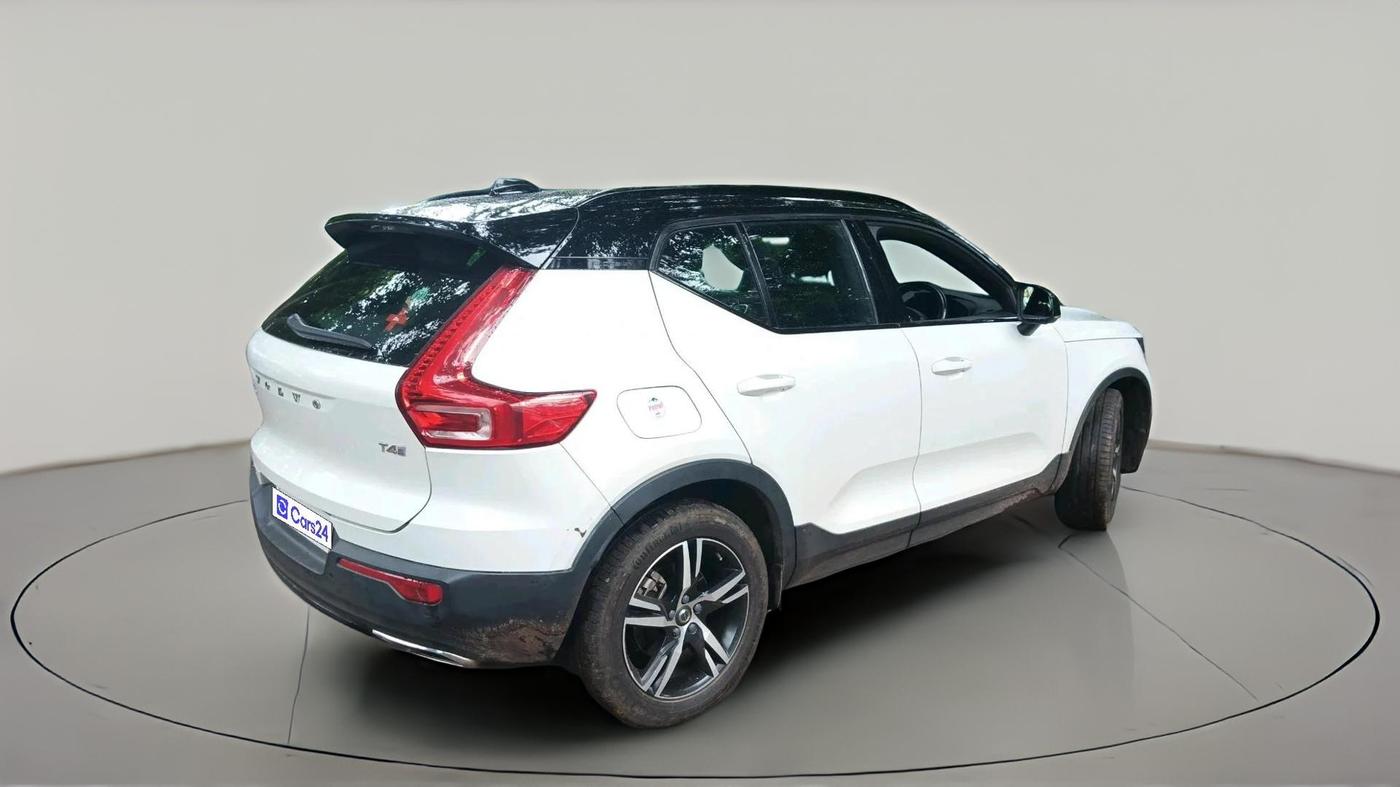 2019 Volvo XC 40 T4, Petrol, Automatic, 57,693 km, exterior