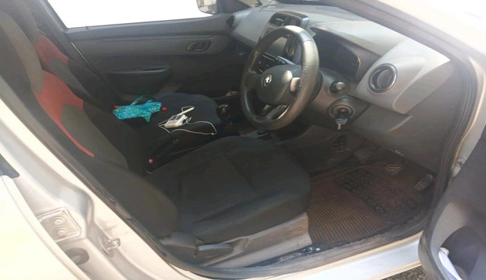 2015 Renault Kwid RXT 0.8, Petrol, Manual, 80,743 km, interior