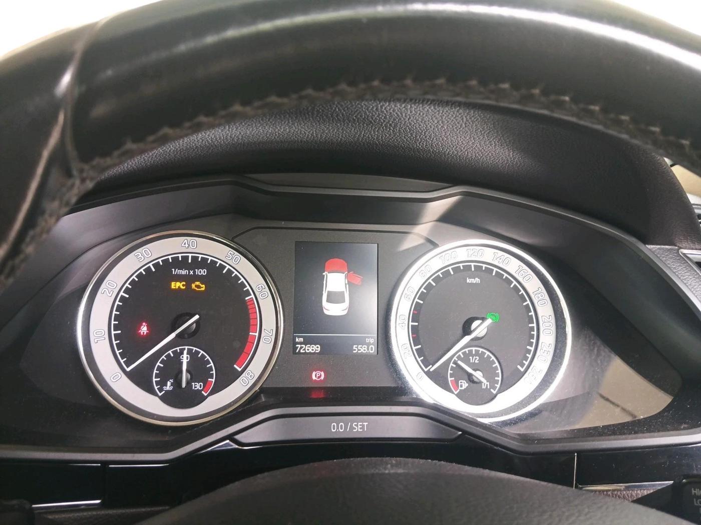 2020 Skoda Superb L&K 2.0 TSI AT, Petrol, Automatic, 72,689 km, interior