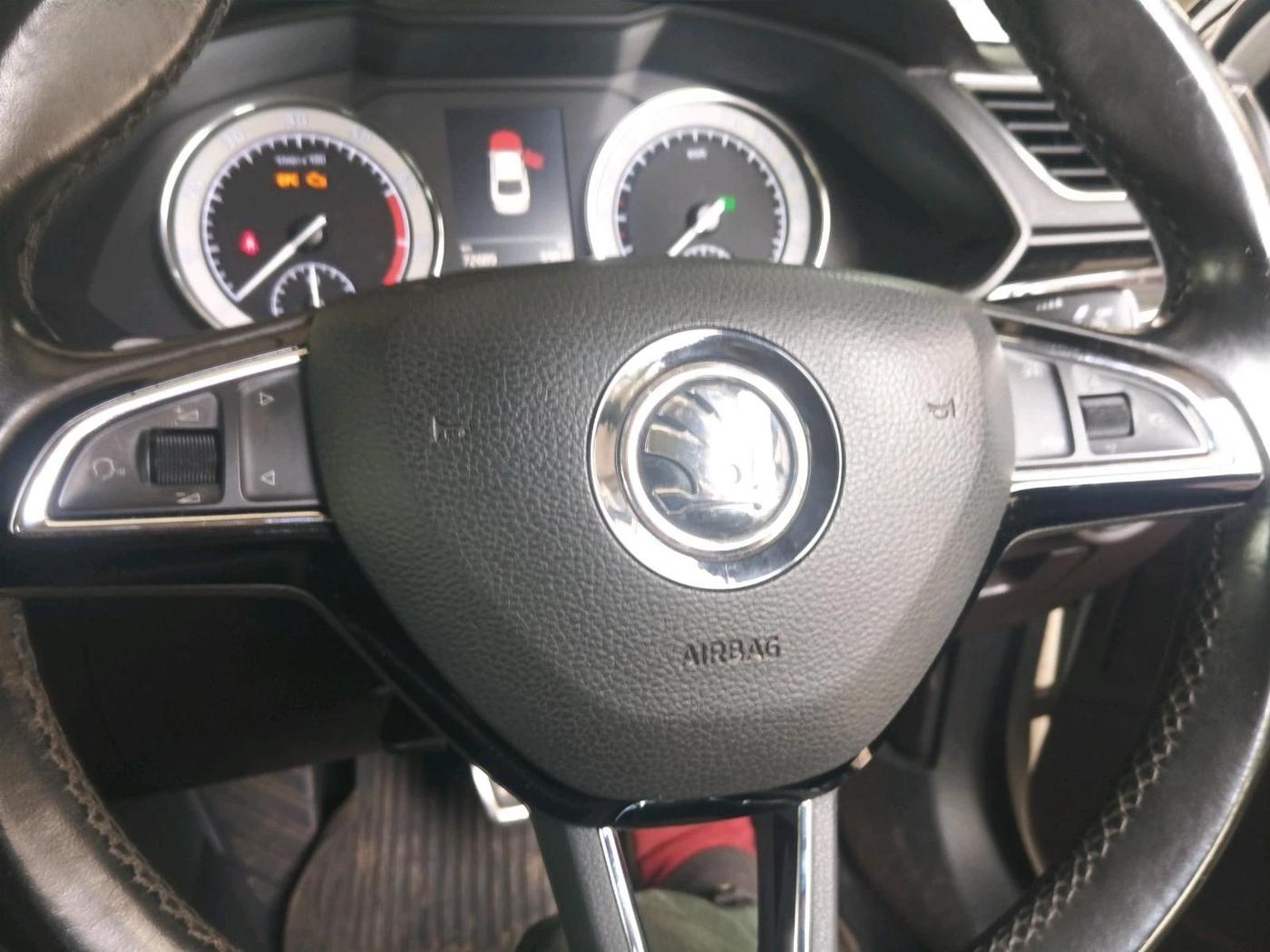 2020 Skoda Superb L&K 2.0 TSI AT, Petrol, Automatic, 72,689 km, interior
