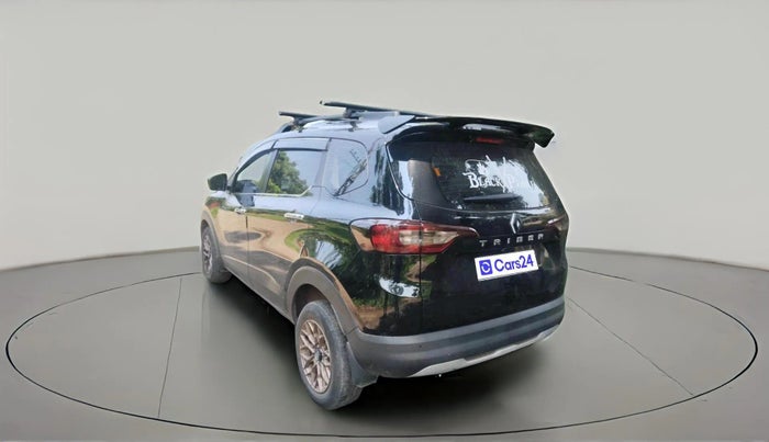 2024 Renault TRIBER RXZ, Petrol, Manual, 16,385 km, exterior