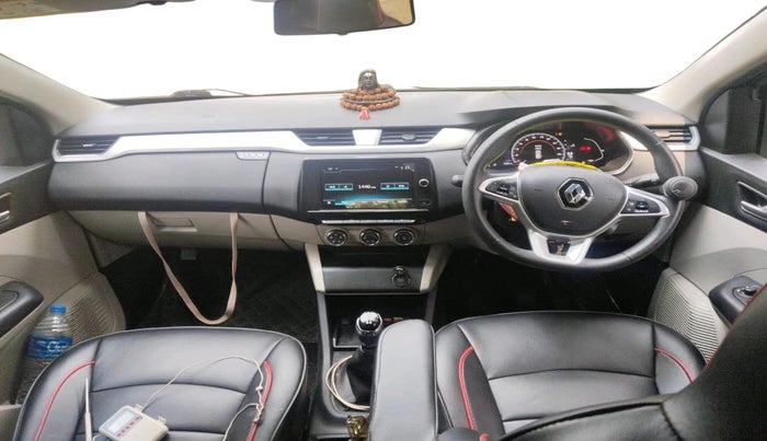 2024 Renault TRIBER RXZ, Petrol, Manual, 16,385 km, interior