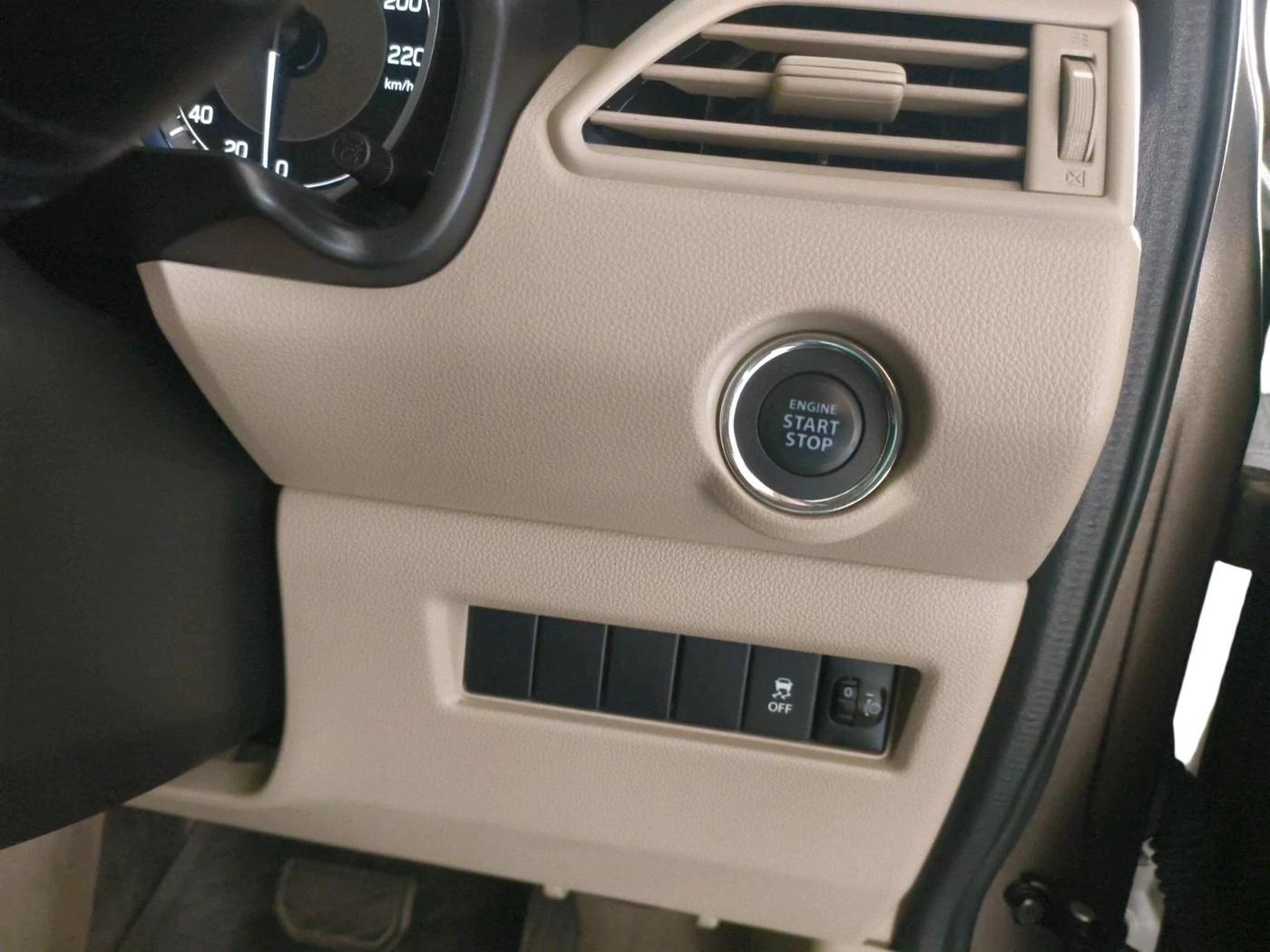 2022 Maruti Dzire ZXI AMT, Petrol, Automatic, 24,462 km, interior