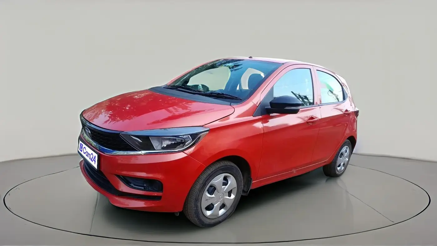2022 Tata Tiago XT (O) PETROL, Petrol, Manual, 15,600 km, exterior