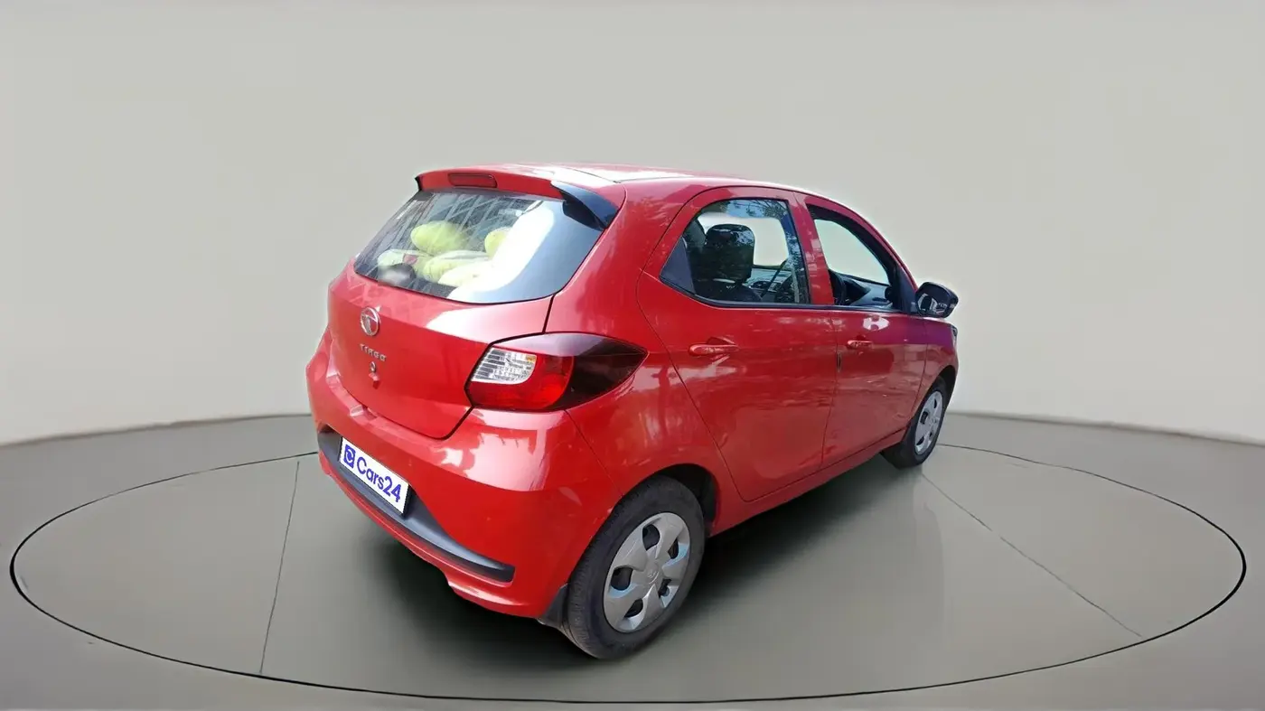 2022 Tata Tiago XT (O) PETROL, Petrol, Manual, 15,600 km, exterior