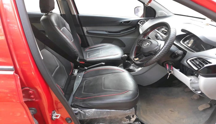 2022 Tata Tiago XT (O) PETROL, Petrol, Manual, 15,320 km, interior