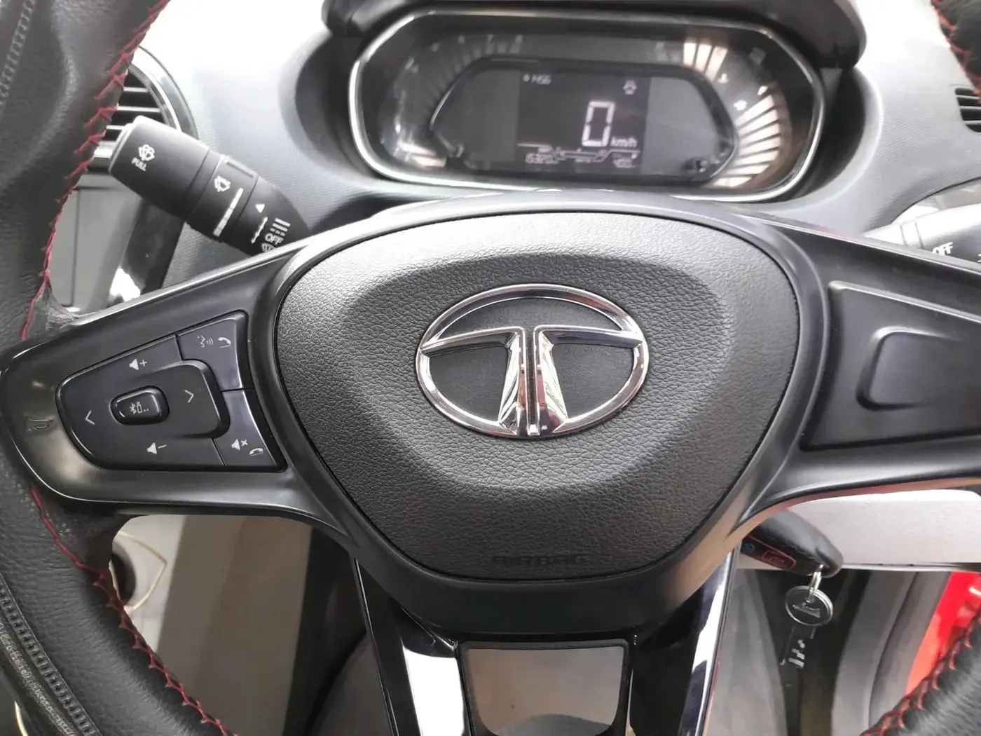 2022 Tata Tiago XT (O) PETROL, Petrol, Manual, 15,600 km, interior