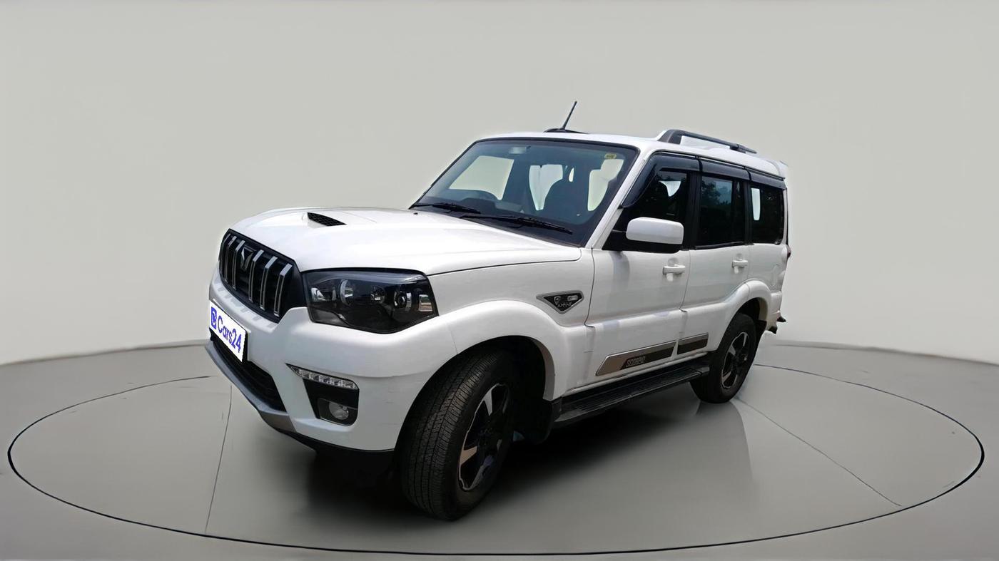 2025 Mahindra SCORPIO CLASSIC S11 7STR, Diesel, Manual, 22,967 km, exterior