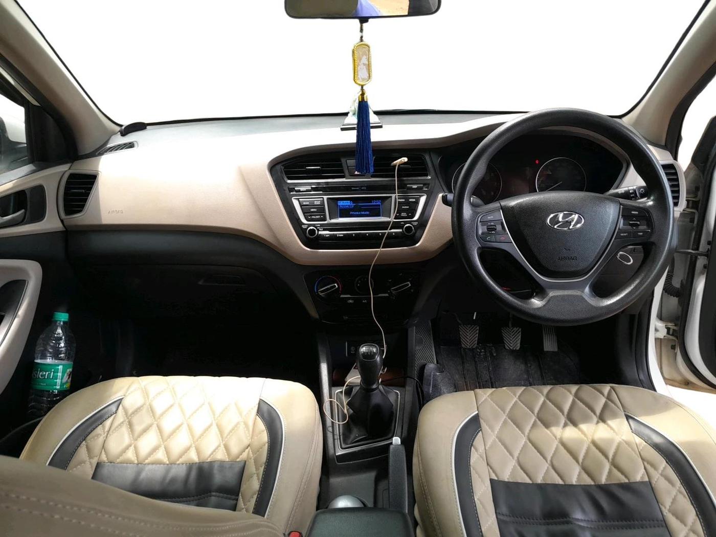 2016 Hyundai Elite i20 MAGNA 1.2, Petrol, Manual, 96,718 km, interior