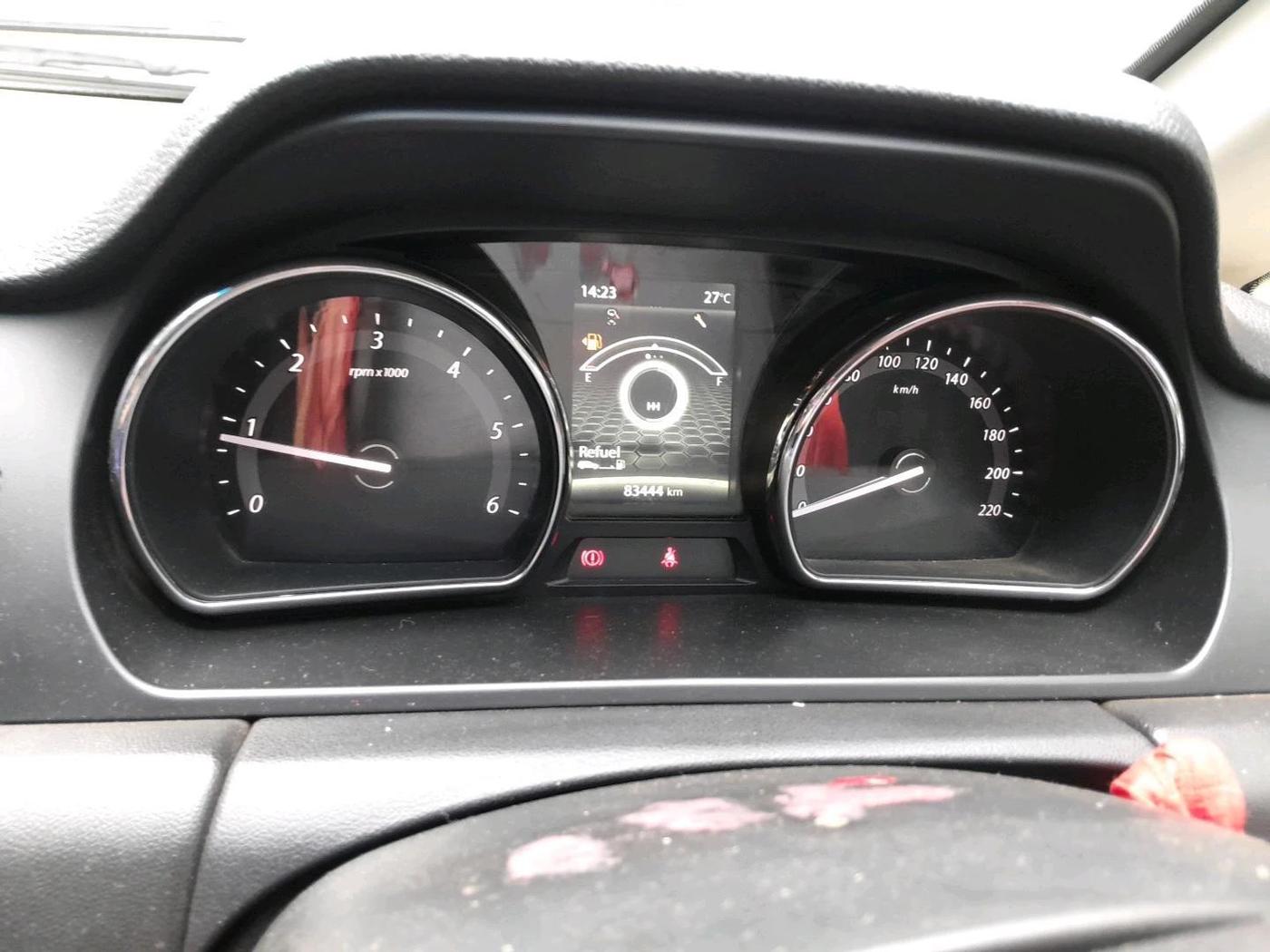 2018 Tata Hexa XE 4X2 7 STR, Diesel, Manual, 83,444 km, interior