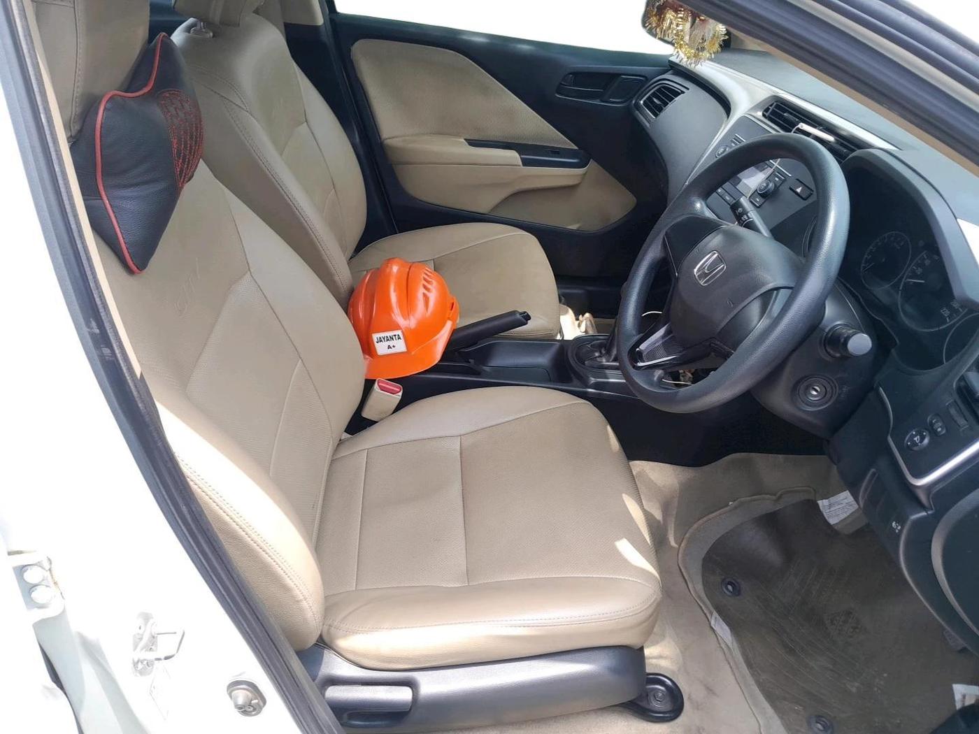 2018 Honda City 1.5L I-VTEC S MT, Petrol, Manual, 70,936 km, interior