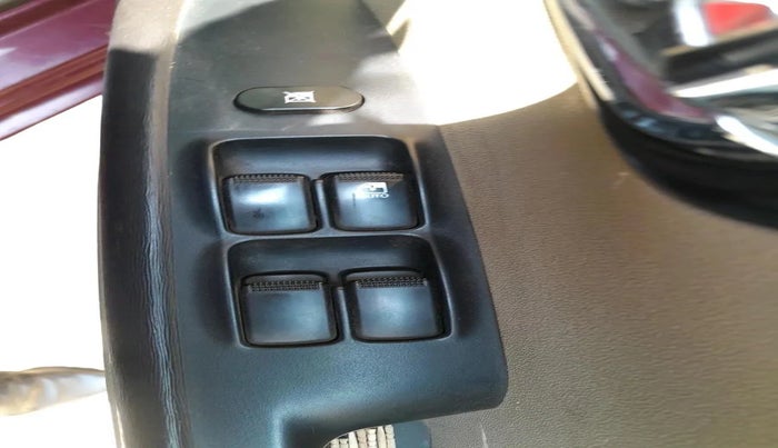 2015 Hyundai i10 SPORTZ 1.1, Petrol, Manual, 21,106 km, interior