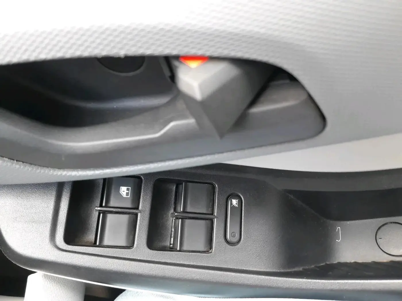2025 Tata Tiago XT PETROL, Petrol, Manual, 7,682 km, interior