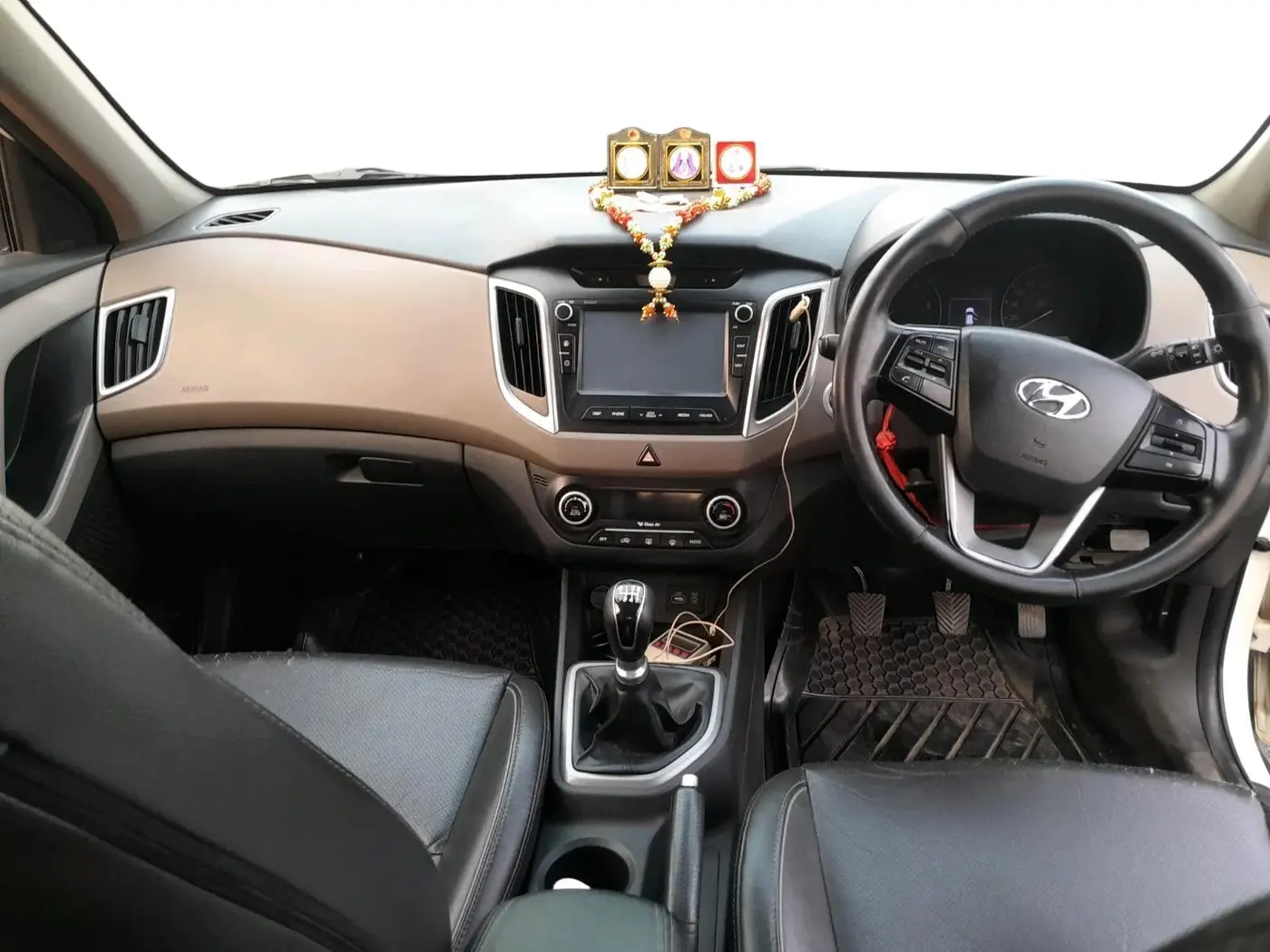2017 Hyundai Creta SX (O) 1.6 DIESEL, Diesel, Manual, 1,83,979 km, interior