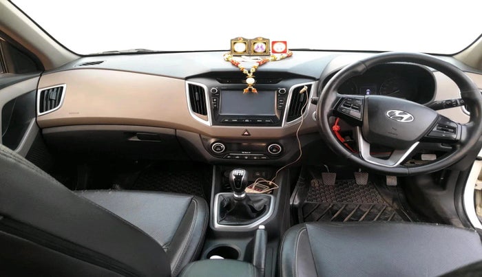 2017 Hyundai Creta SX (O) 1.6 DIESEL, Diesel, Manual, 1,83,979 km, interior