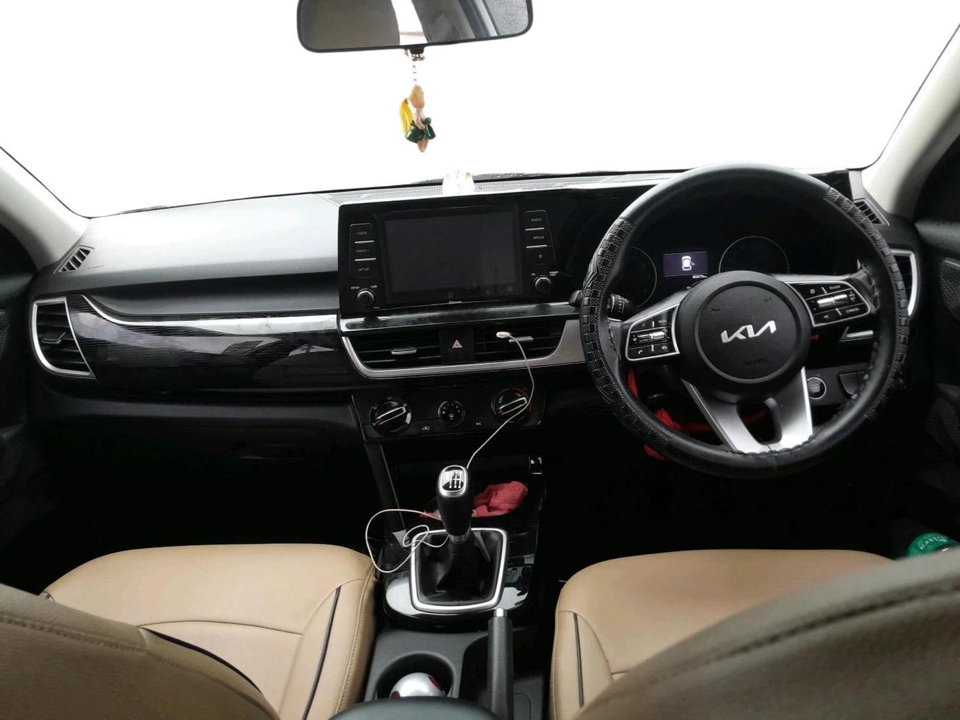 2021 KIA SELTOS HTK PLUS 1.5, Petrol, Manual, 40,479 km, interior