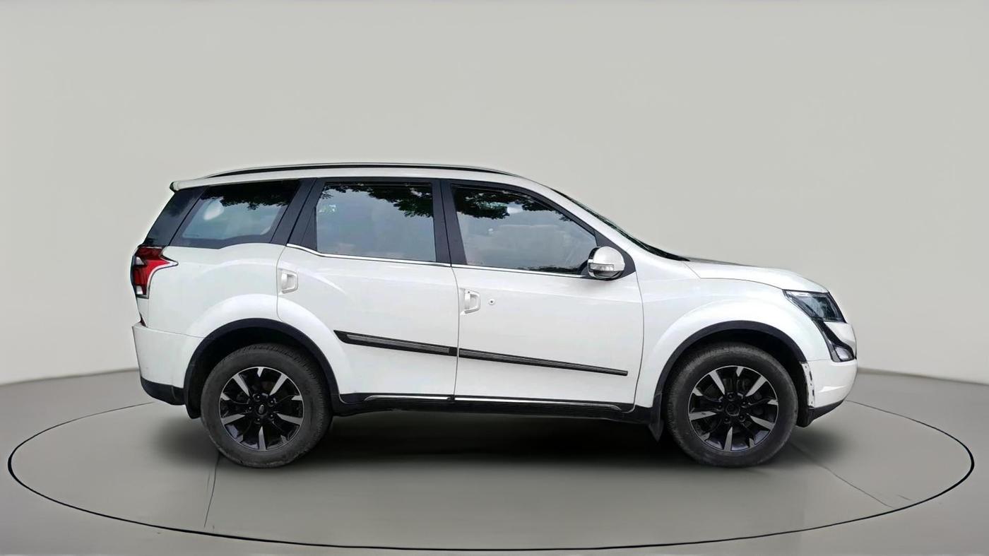 2018 Mahindra XUV500 W11, Diesel, Manual, 44,493 km, exterior