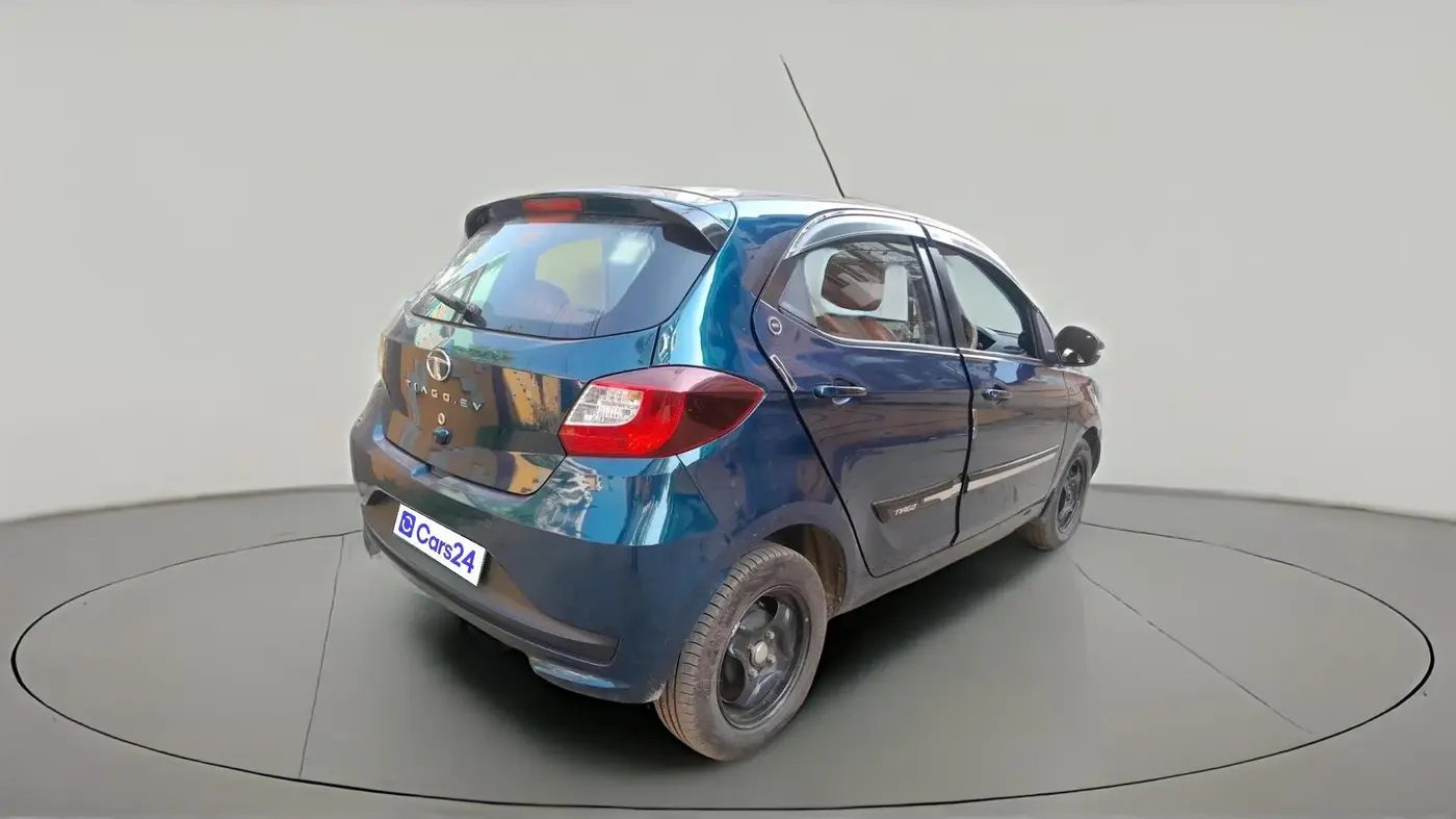2023 Tata TIAGO EV XZ PLUS LONG RANGE, Electric, Automatic, 65,482 km, exterior