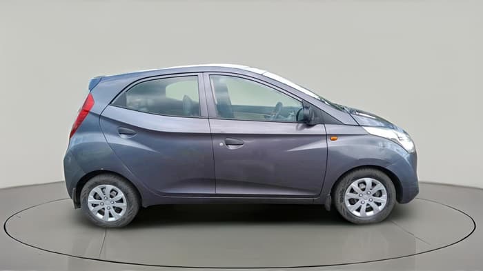 2016 Hyundai Eon MAGNA +, Petrol, Manual, 85,737 km, exterior