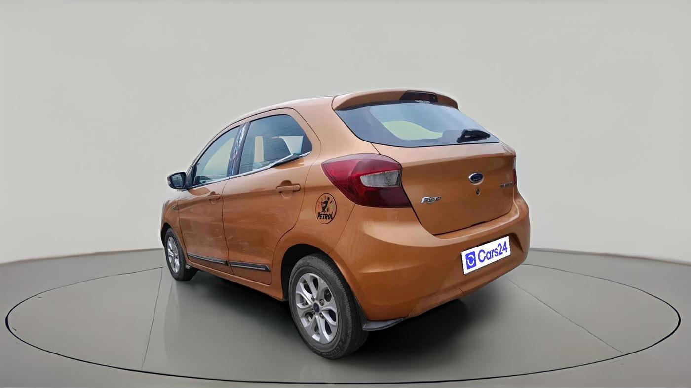 2015 Ford New Figo TITANIUM 1.2 PETROL MT, Petrol, Manual, 83,799 km, exterior