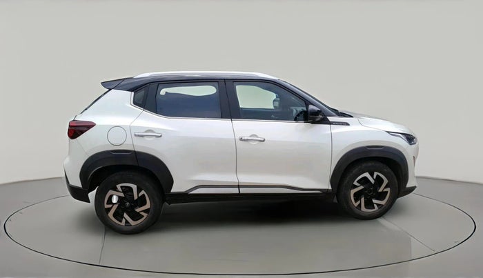 2021 Nissan MAGNITE XV PREMIUM TURBO CVT DUAL TONE, Petrol, Automatic, 53,285 km, exterior