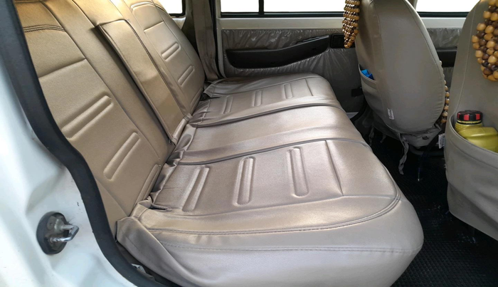 2020 Mahindra Bolero B6 (O), Diesel, Manual, 2,19,277 km, interior