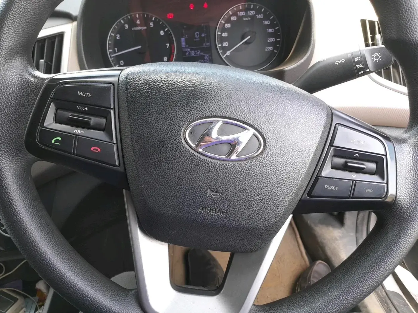2017 Hyundai Creta E PLUS 1.6 PETROL, Petrol, Manual, 45,573 km, interior