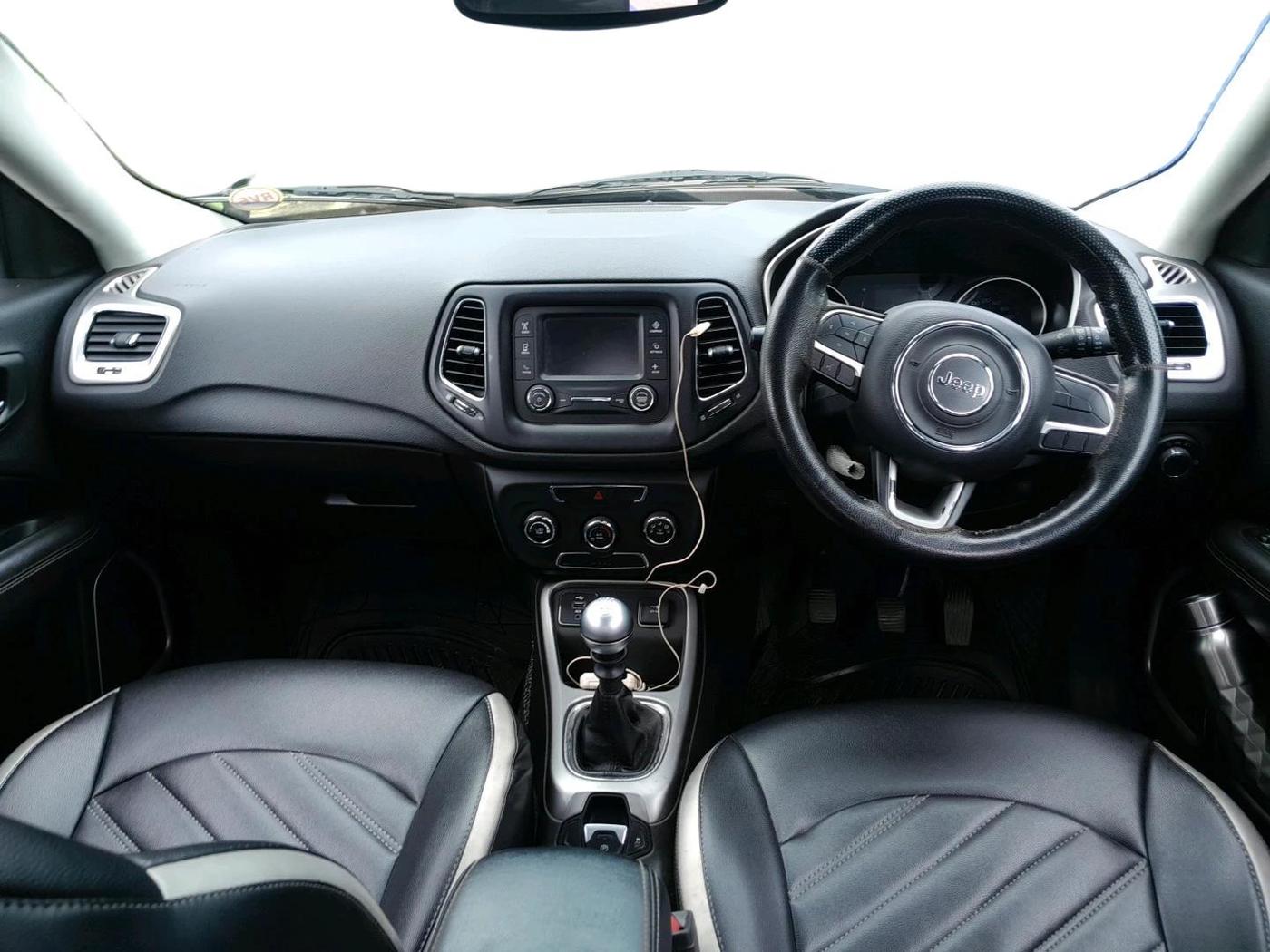 2018 Jeep Compass SPORT 2.0 DIESEL, Diesel, Manual, 1,02,869 km, interior