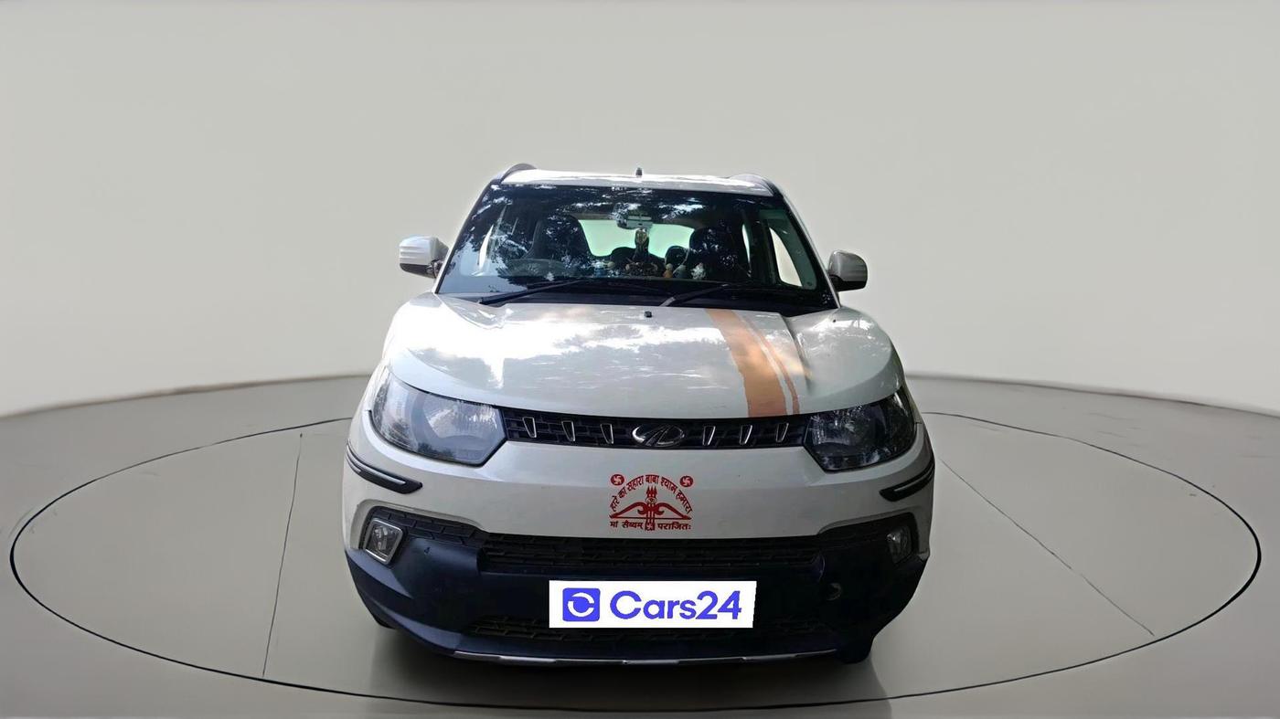 2016 Mahindra Kuv100 K8 D 6 STR, Diesel, Manual, 72,865 km, exterior