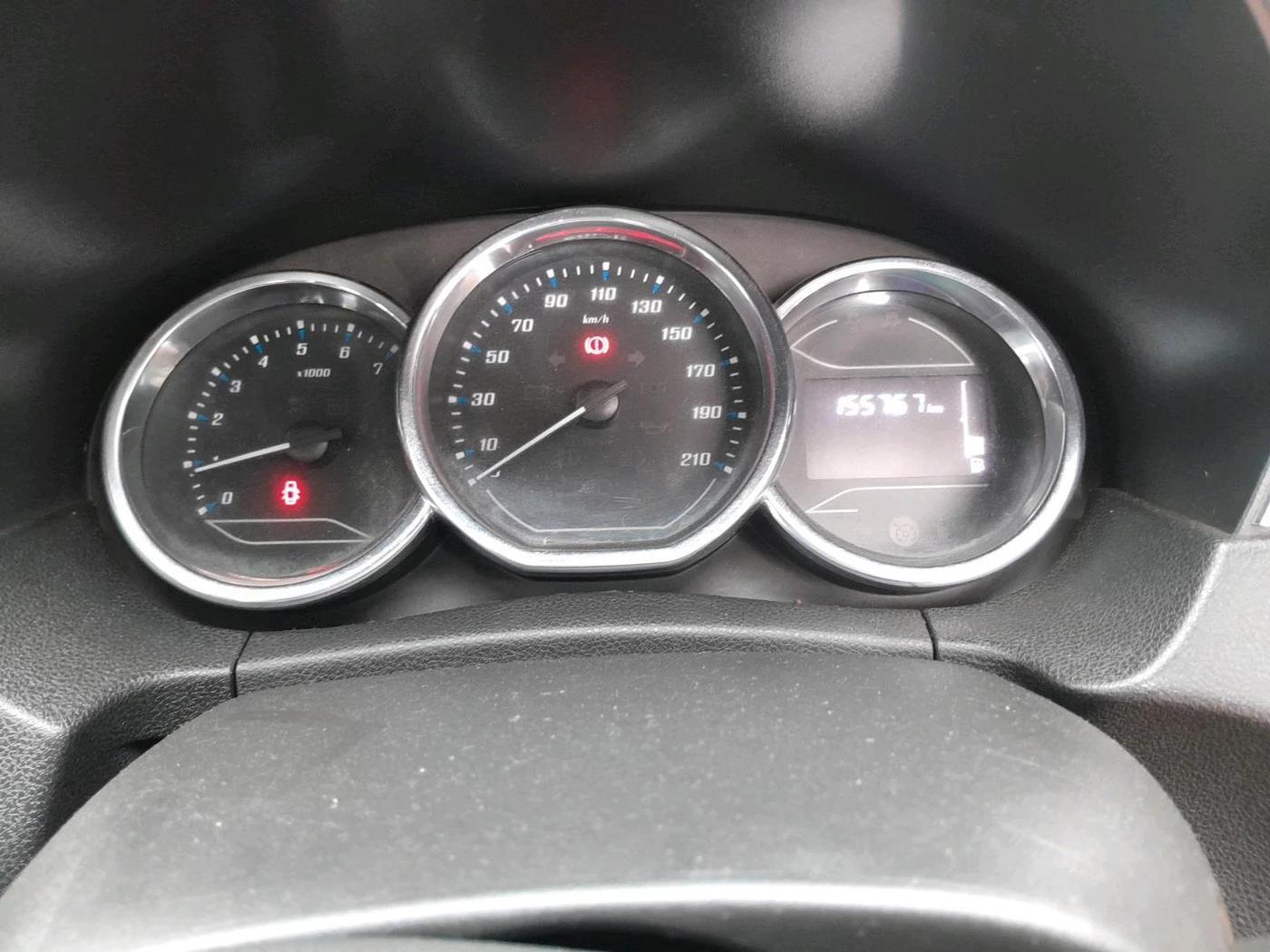 2021 Renault Duster RXS 1.3 TURBO PETROL MT, Petrol, Manual, 1,55,767 km, interior