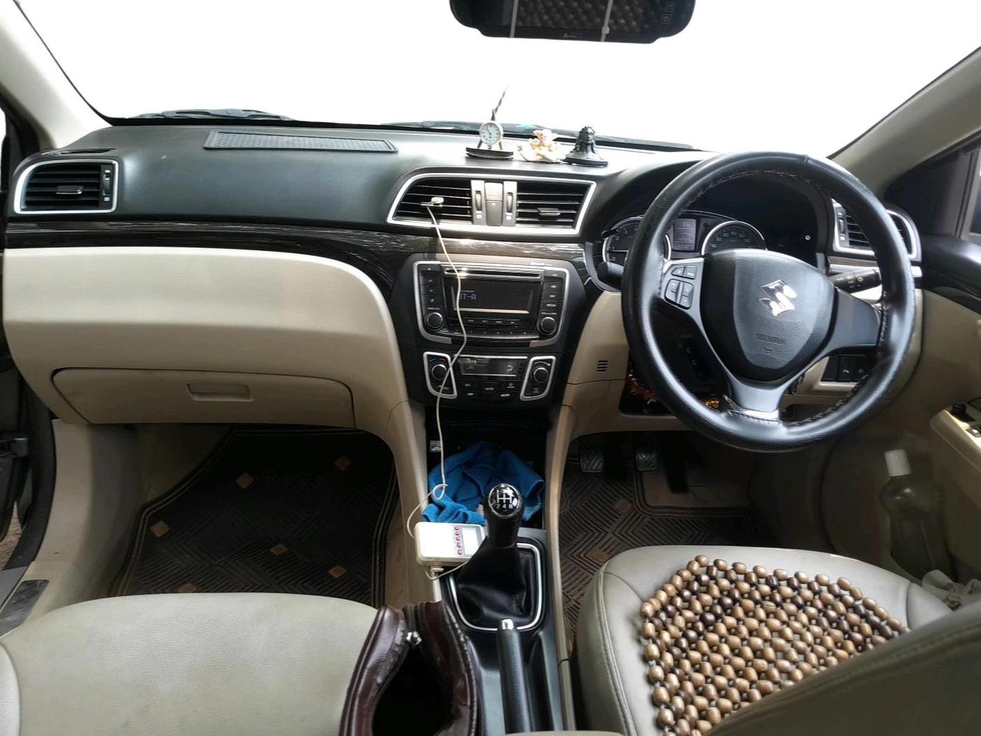 2017 Maruti Ciaz DELTA 1.4 MT PETROL, Petrol, Manual, 42,569 km, interior