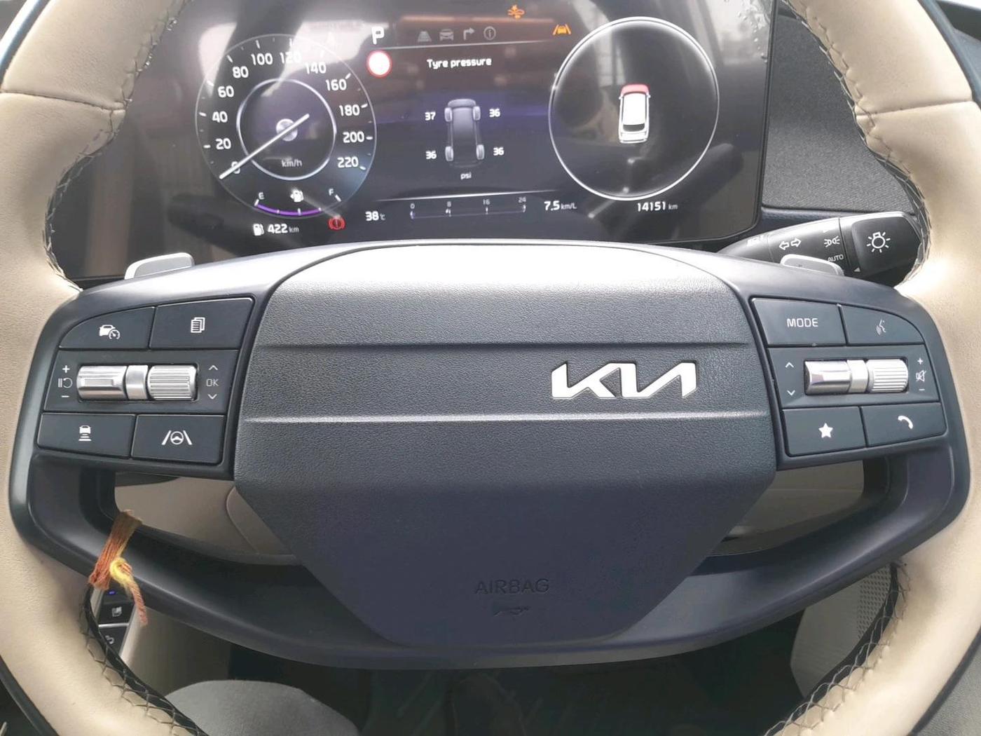 2025 KIA Carens Clavis HTX Plus 1.5 Turbo Petrol 6STR DCT, Petrol, Automatic, 14,151 km, interior