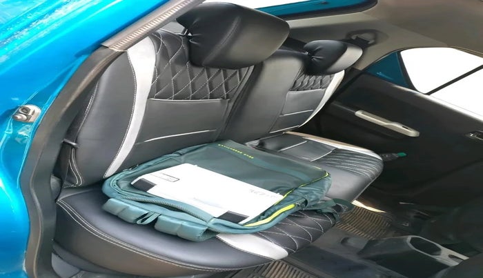 2021 Maruti IGNIS ALPHA 1.2, Petrol, Manual, 30,579 km, interior