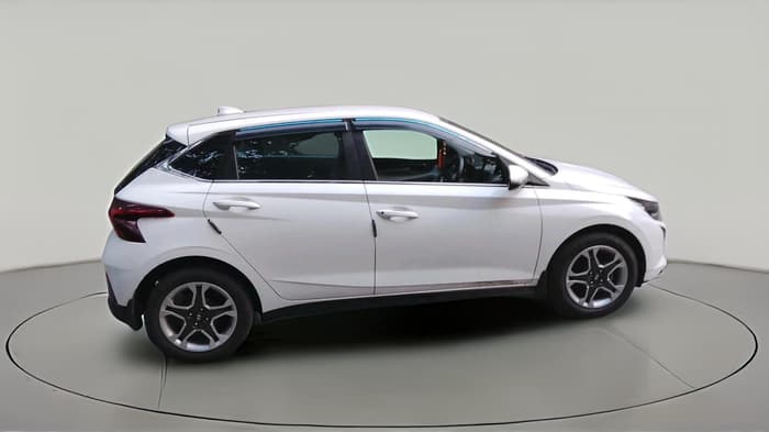 2024 Hyundai NEW I20 SPORTZ 1.2 MT, Petrol, Manual, 24,192 km, exterior