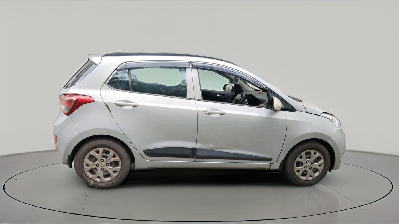 2016 Hyundai Grand i10 SPORTZ 1.2 KAPPA VTVT, Petrol, Manual, 94,432 km, exterior