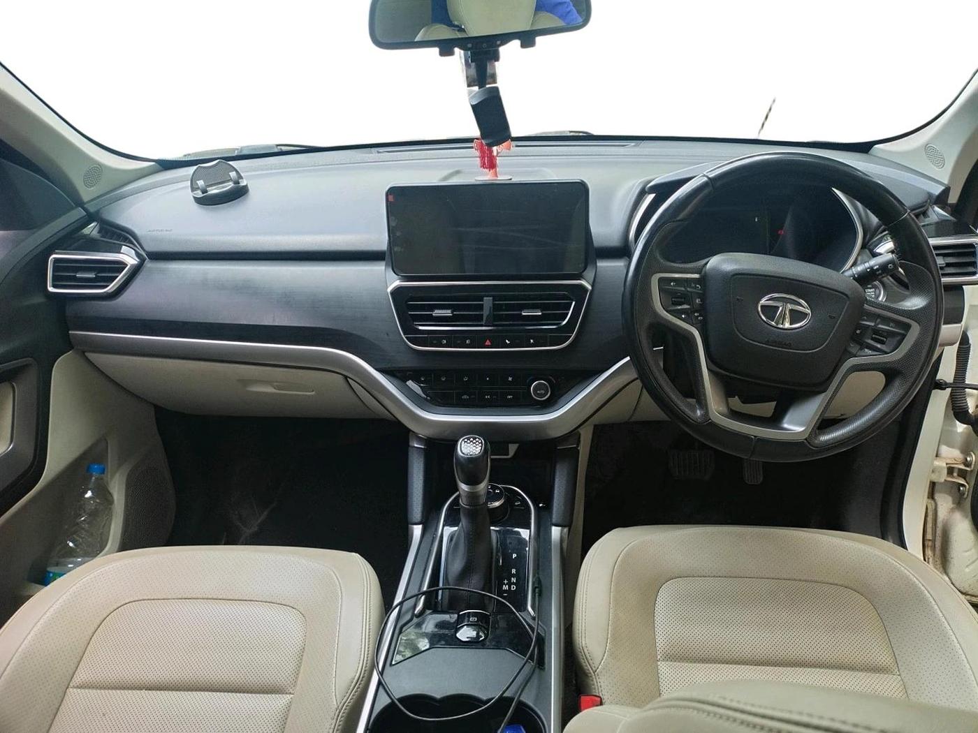 2023 Tata Safari XZA PLUS O 7STR, Diesel, Automatic, 60,752 km, interior