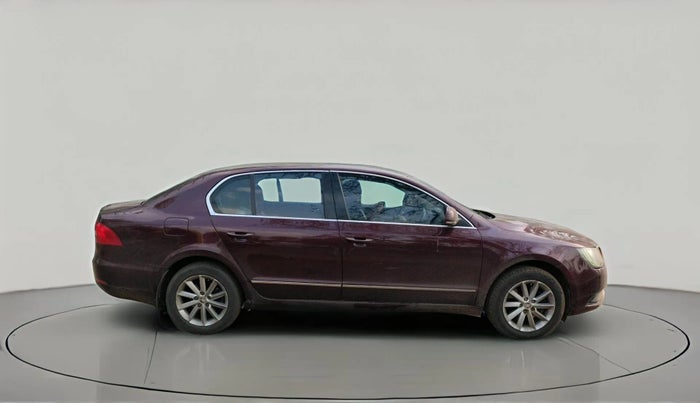 2014 Skoda Superb ELEGANCE 2.0 TDI CR AT, Diesel, Automatic, 86,834 km, exterior