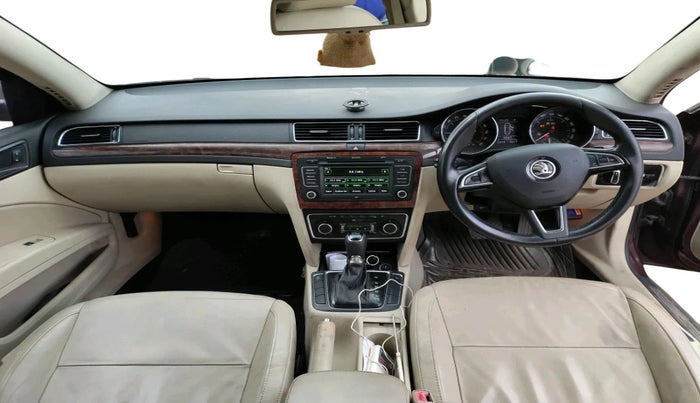 2014 Skoda Superb ELEGANCE 2.0 TDI CR AT, Diesel, Automatic, 86,834 km, interior