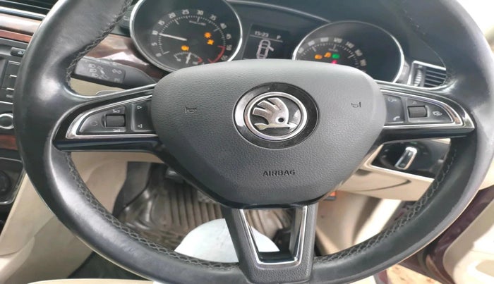 2014 Skoda Superb ELEGANCE 2.0 TDI CR AT, Diesel, Automatic, 86,834 km, interior