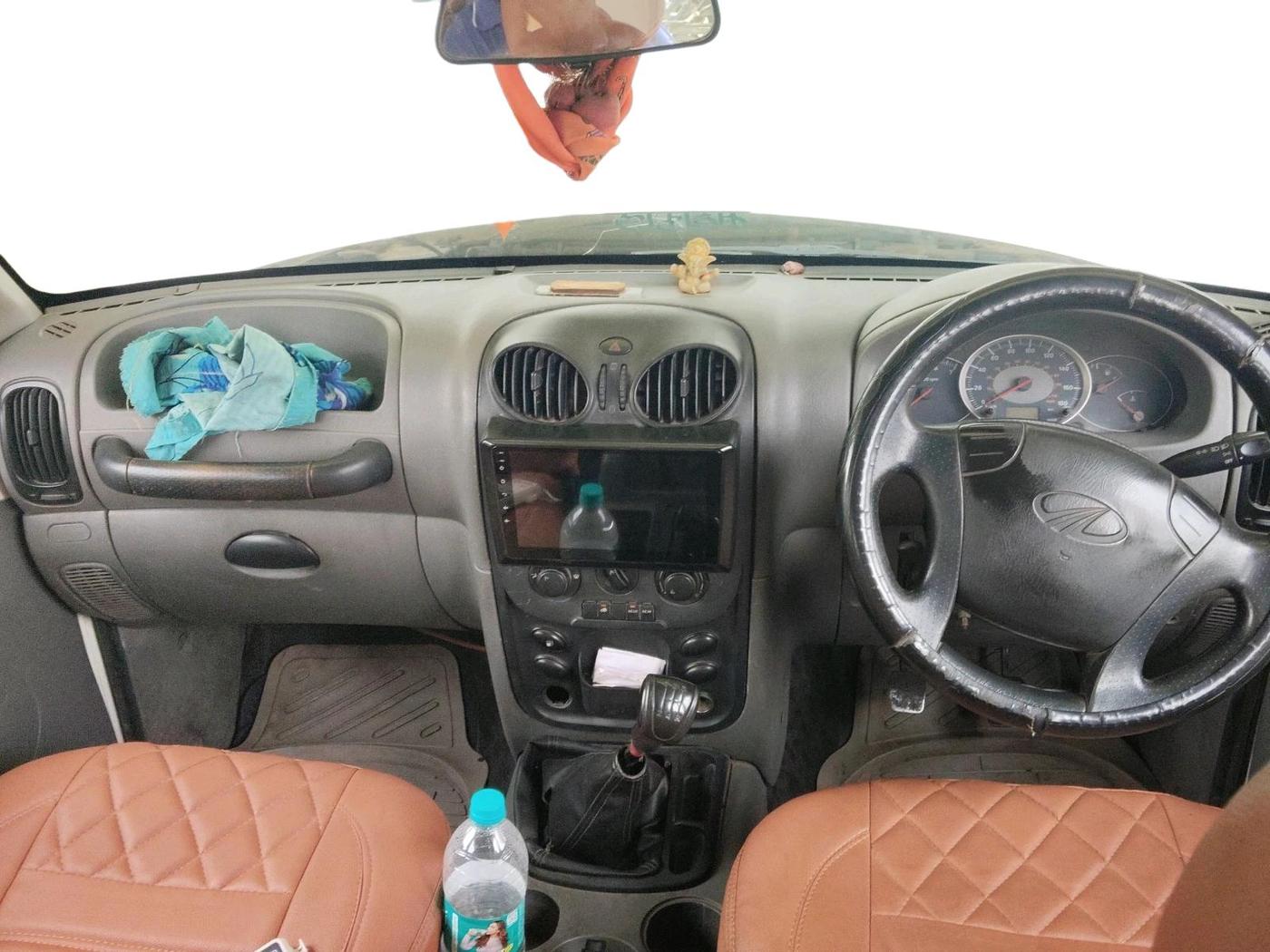 2014 Mahindra Scorpio EX, Diesel, Manual, 1,88,774 km, interior