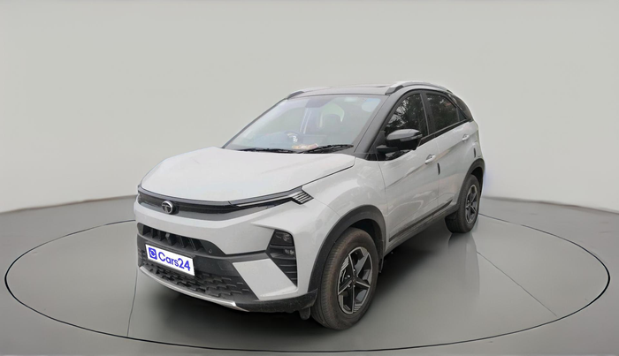 2025 Tata NEXON Creative Plus (PS) 1.2 Petrol DCA Dual Tone, Petrol, Automatic, 7,248 km, exterior