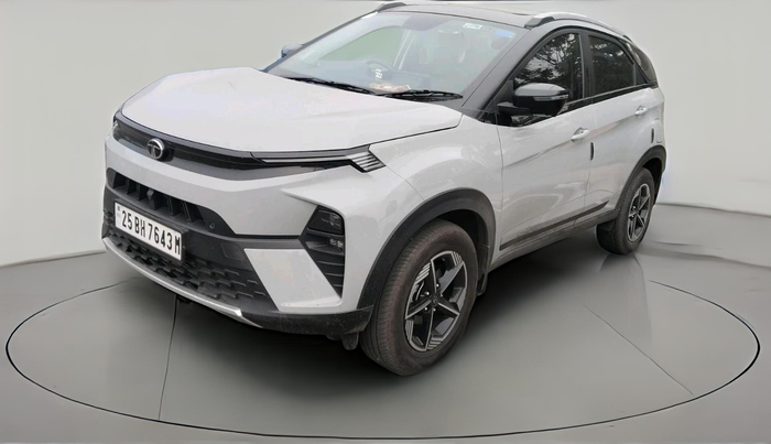2025 Tata NEXON Creative Plus (PS) 1.2 Petrol DCA Dual Tone, Petrol, Automatic, 7,248 km, exterior