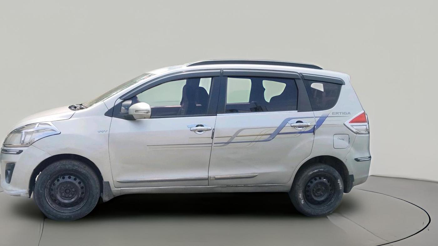2012 Maruti Ertiga VXI, Petrol, Manual, 1,13,624 km, exterior