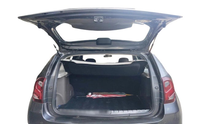 2017 Renault Duster 85 PS RXZ DIESEL, Diesel, Manual, 1,95,553 km, exterior