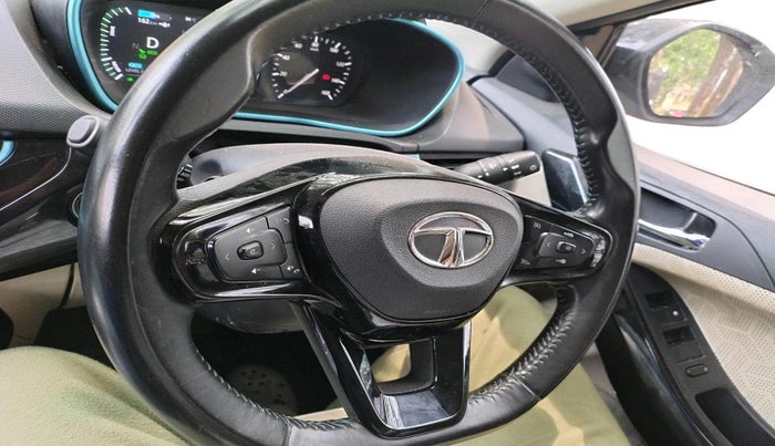 2022 Tata NEXON EV MAX XZ PLUS LUX, Electric, Automatic, 18,753 km, interior