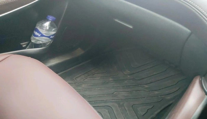 2024 Maruti Grand Vitara ALPHA SMART HYBRID, Petrol, Manual, 24,691 km, interior