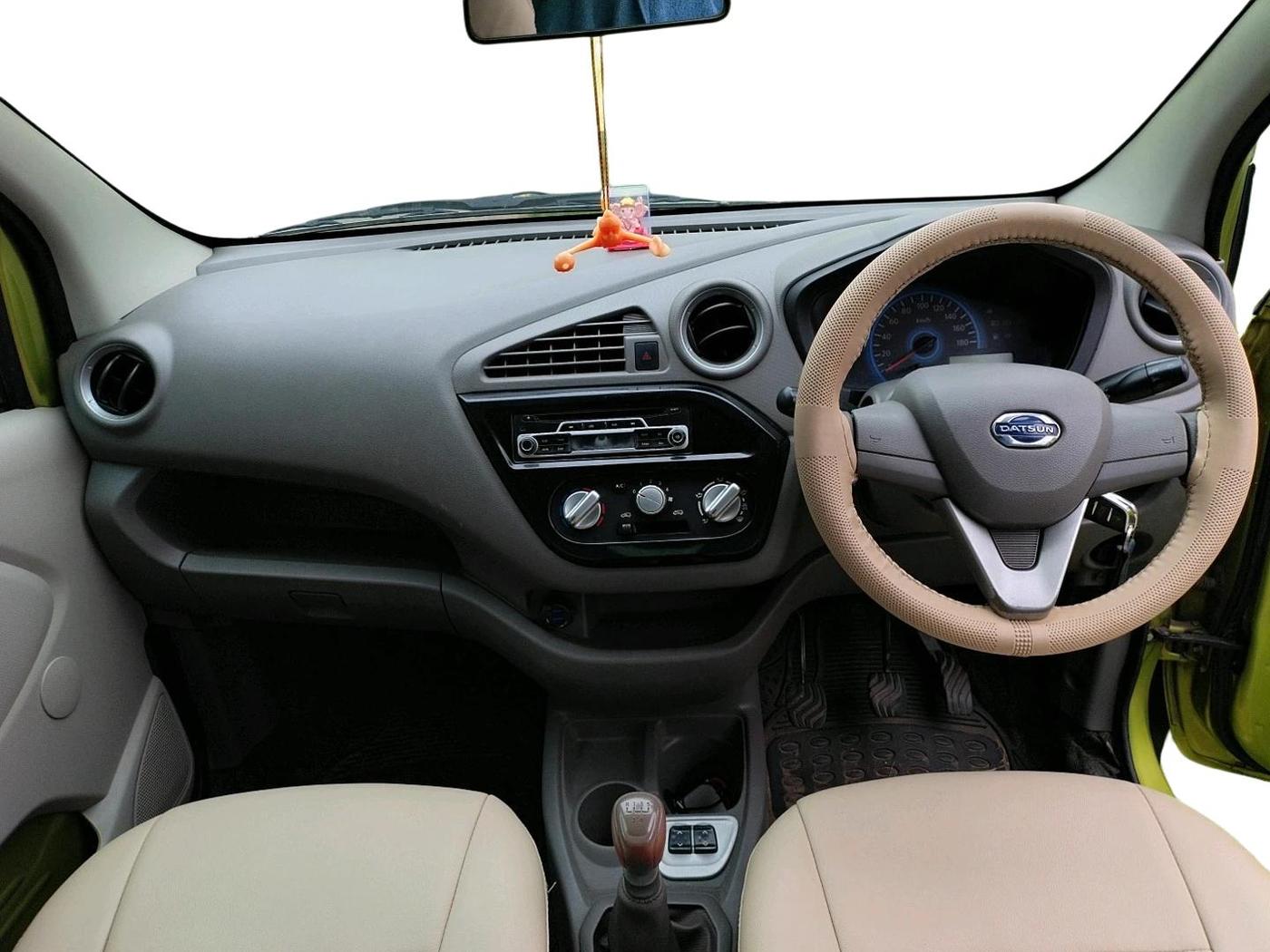 2016 Datsun Redi Go T (O), Petrol, Manual, 50,425 km, interior