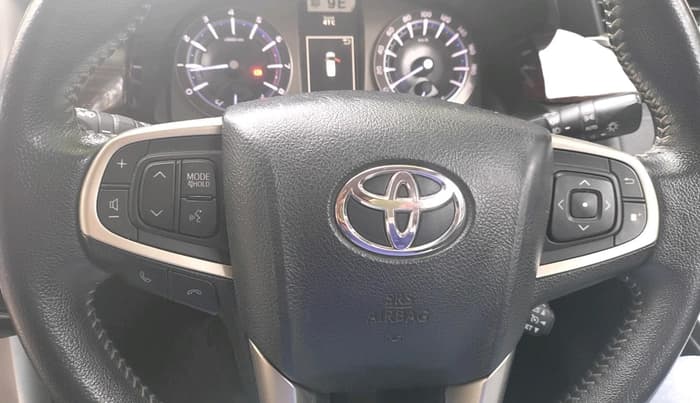 2022 Toyota Innova Crysta 2.7 VX 7 STR, Petrol, Manual, 1,36,065 km, interior