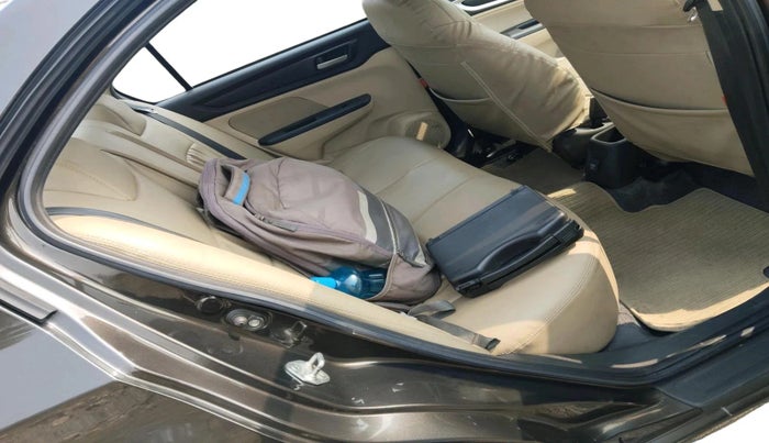 2022 Honda Amaze 1.2L I-VTEC VX, Petrol, Manual, 11,100 km, interior