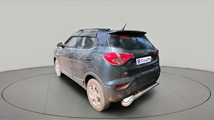 2020 Mahindra XUV300 W6 1.2 PETROL, Petrol, Manual, 64,202 km, exterior